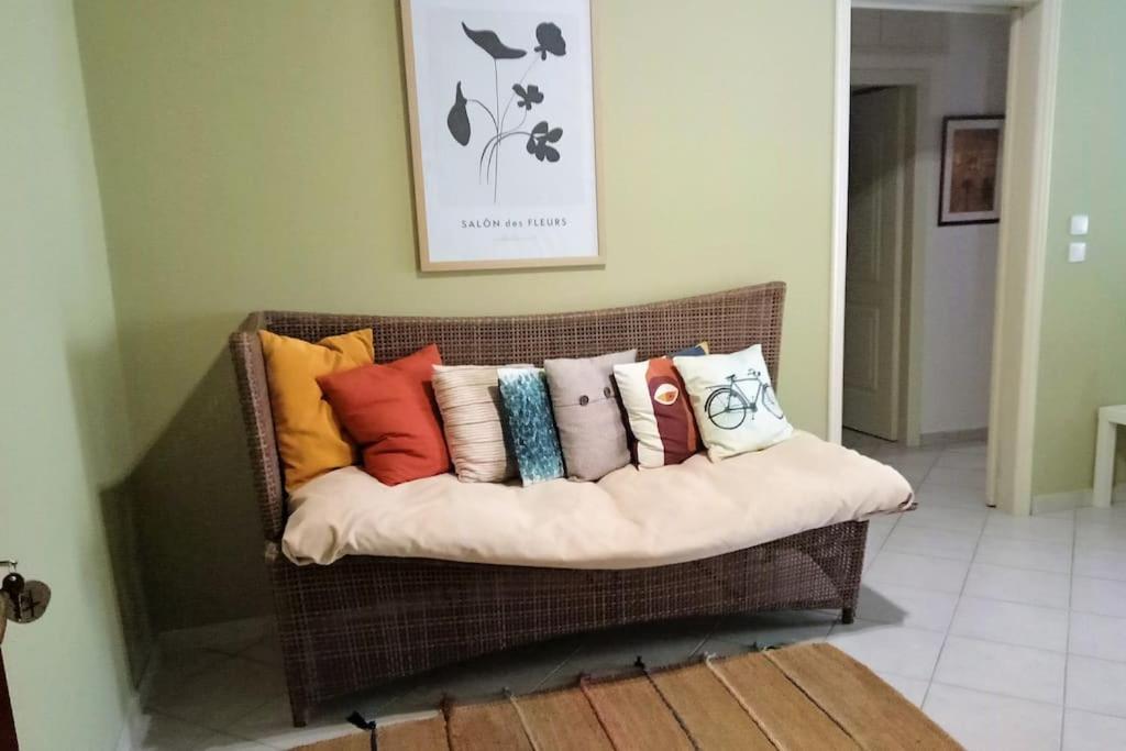 Traveler'S Nest - Central Apartment Tripoli Bagian luar foto